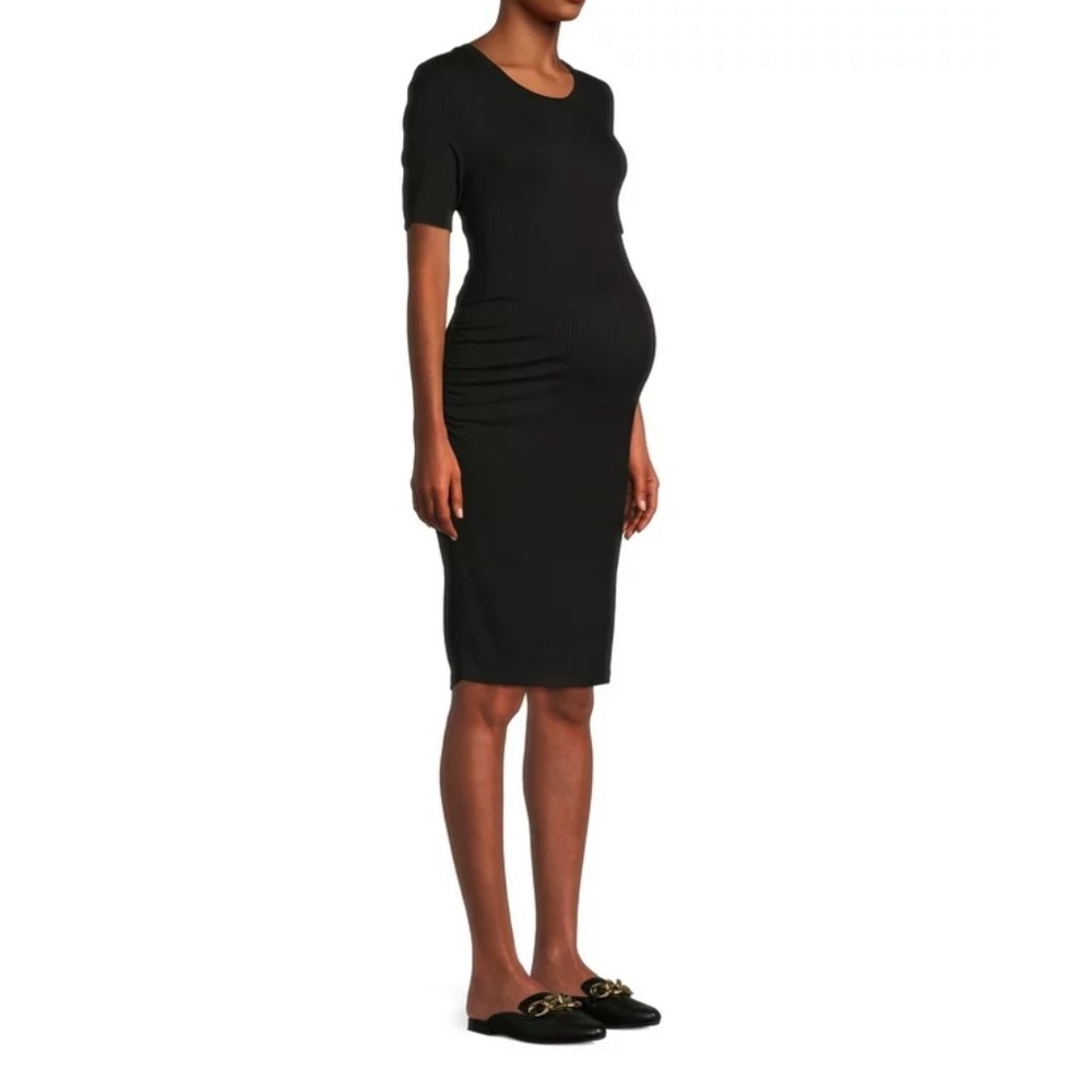 Time and Tru Women’s Maternity Ruched Scoop Neck Dress